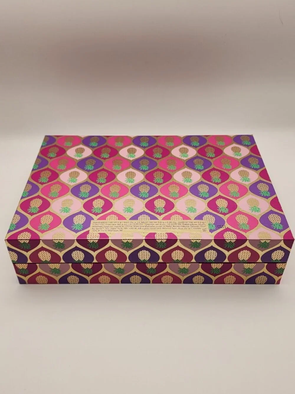 Tarte Pineapple of My Eye Collector’s Set Eyeshadow Palette Makeup Kit  Holiday